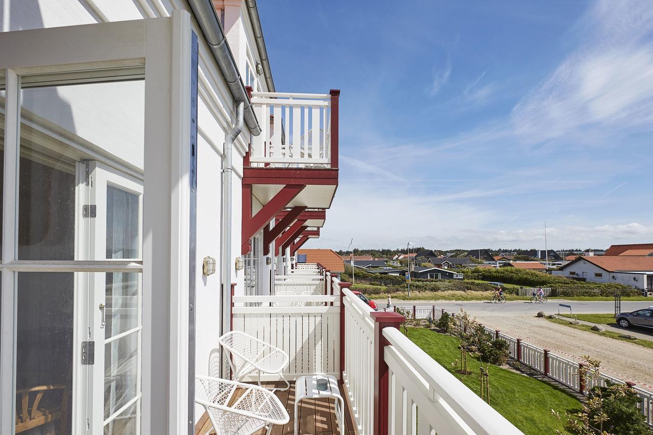 Strandhotellet Blokhus Exterior photo